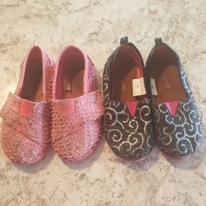Toddler sparkly shoes pink and black